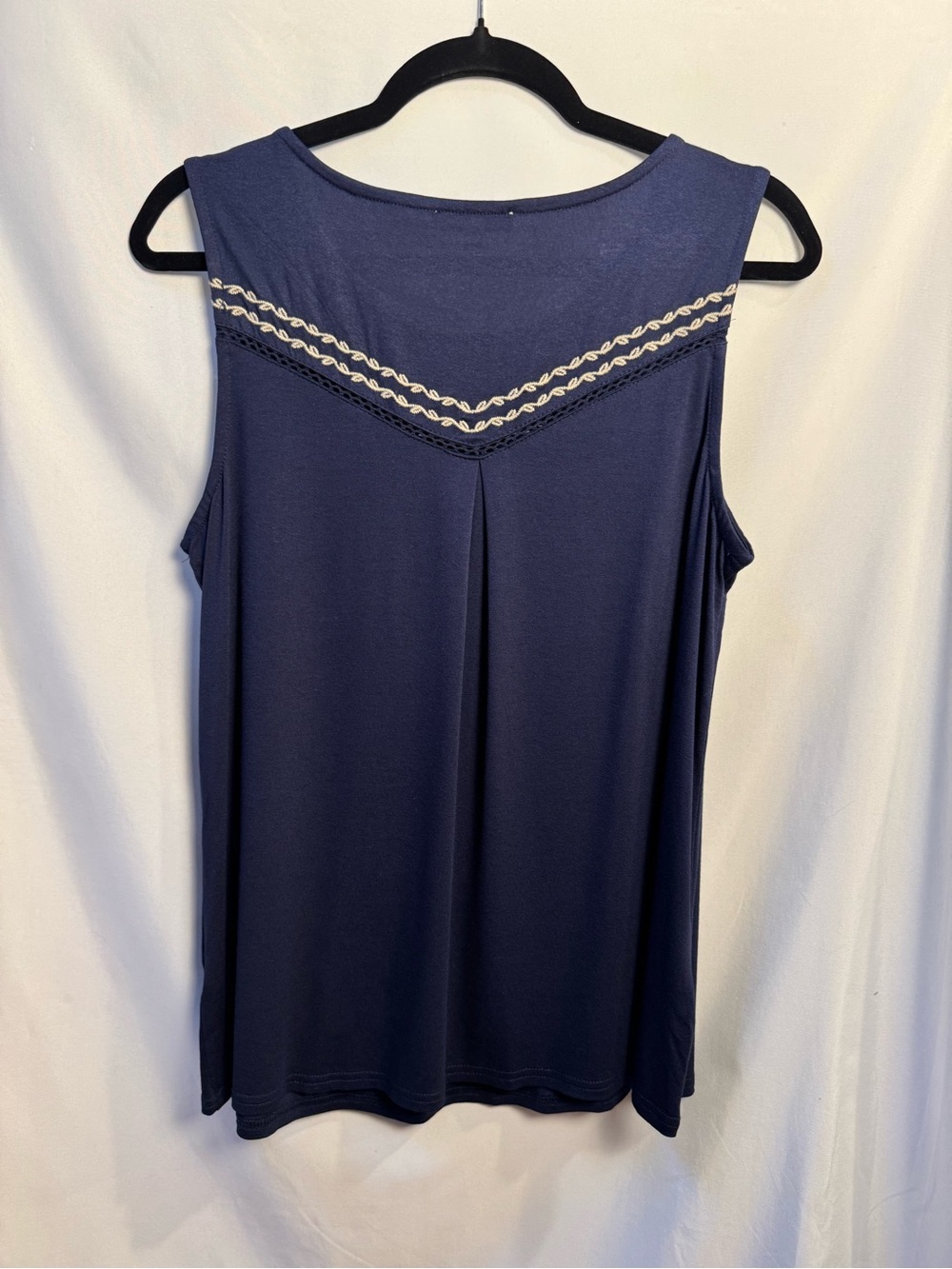 Skies Are Blue Traleven Embroidered Yoke Knit Top Navy Medium - Picture 2 of 7